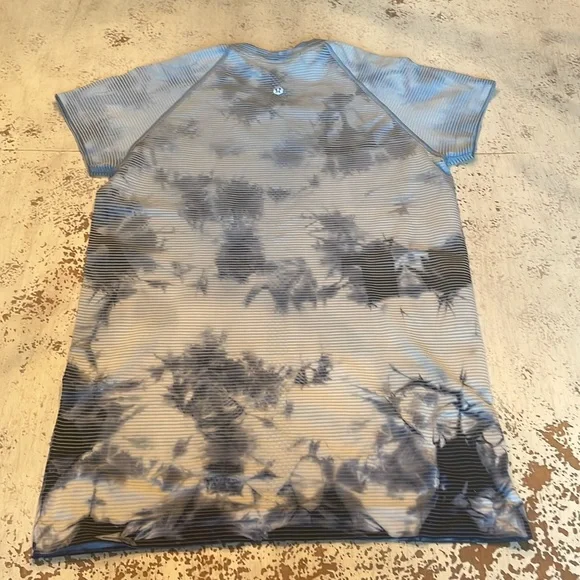 Lululemon Swiftly Tech 2.0 Short Sleeve Shirt - Picture 2 of 5